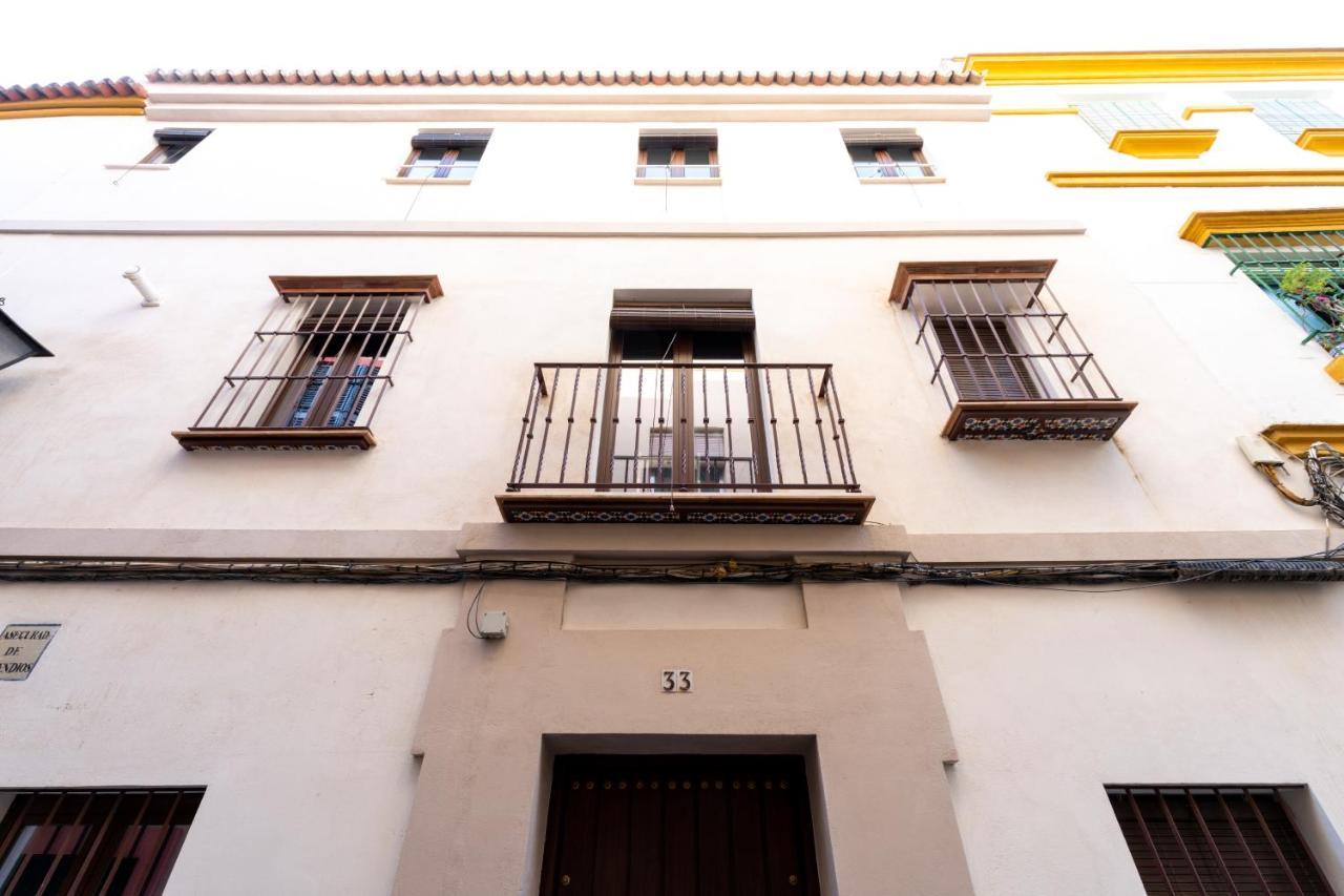 Ferienwohnung Holi-Rent Gonzalez Cuadrado Sevilla Exterior foto